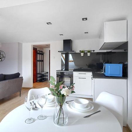 Apartament IX Wiekow, Faktura Vat, Centrum Parking Very Good Location Two Bedrooms 50 M2 Кельце Екстер'єр фото