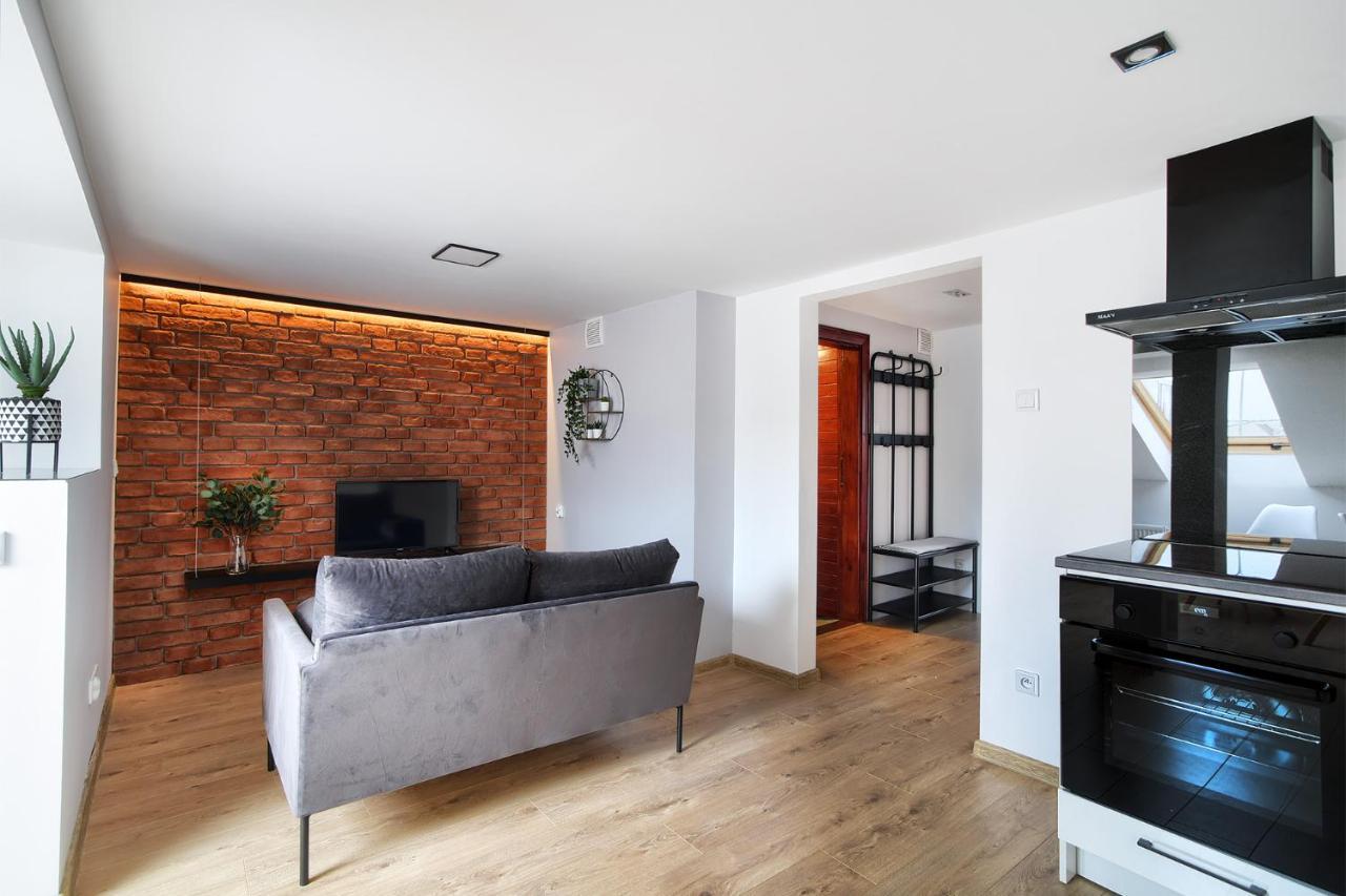 Apartament IX Wiekow, Faktura Vat, Centrum Parking Very Good Location Two Bedrooms 50 M2 Кельце Екстер'єр фото